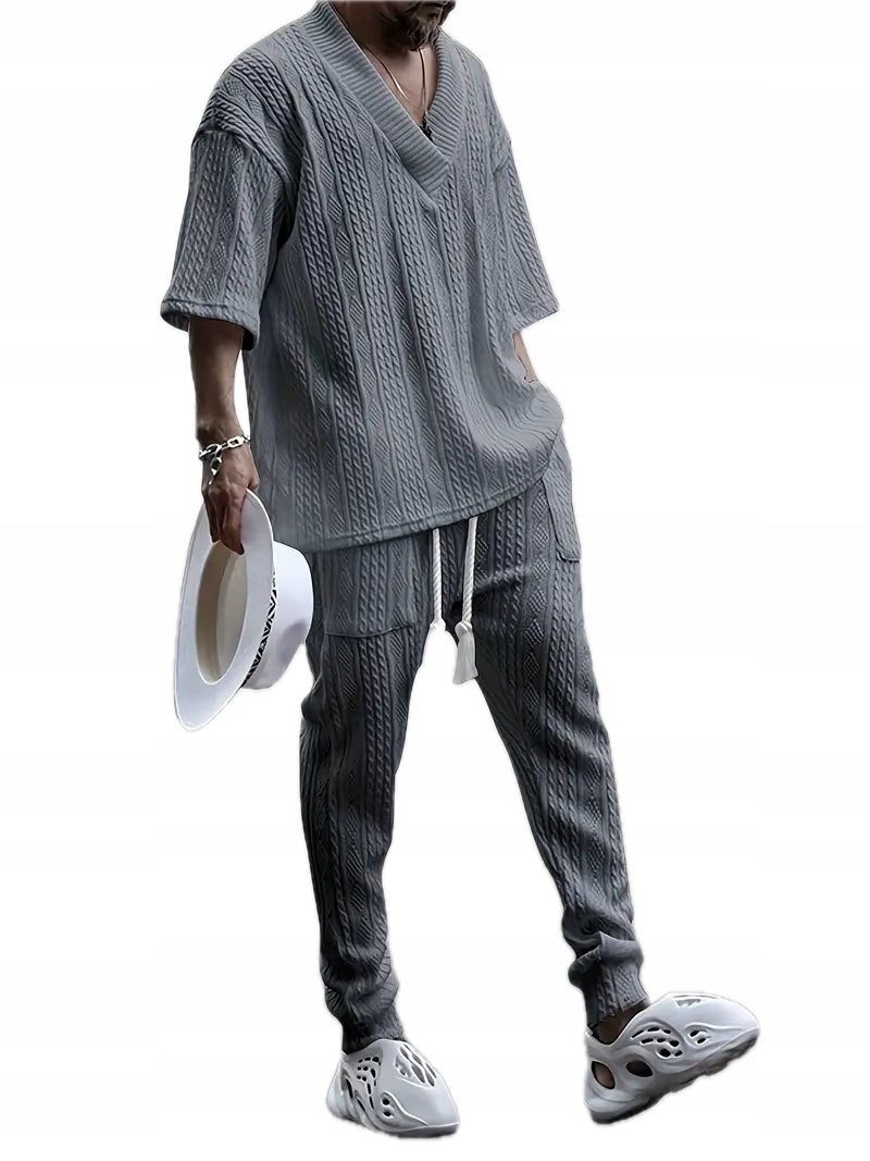 Męski Komplet Koszulka w Serek i Spodnie - Old Money